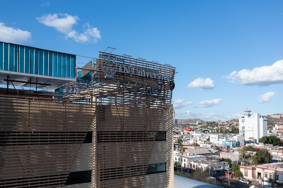 Instalaciones TN University exterior 4